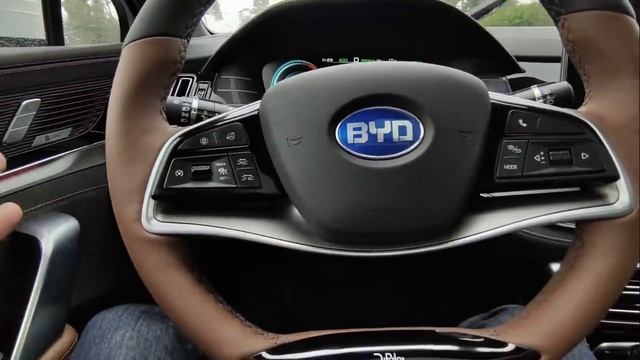 BYD Tang версия 2023, личные впечатления. Сегодня это единственный доступный вариант в Европе. смотреть онлайн