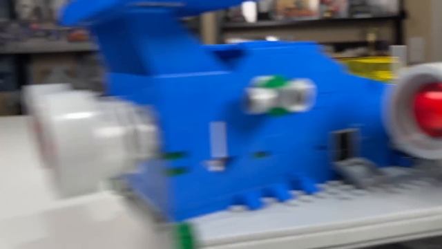 LEGO Icons 10497 GALAXY EXPLORER Review! (2022) смотреть онлайн