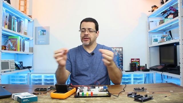 Principal diferença entre ESP32 e Arduino que você precisa saber смотреть онлайн