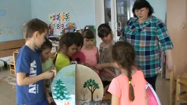 Авторская дидактическая игра "Когда это бывает", воспитатель Семенец И.В. смотреть онлайн