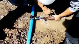 Врезка в магистральную водопроводную трубу под давлением