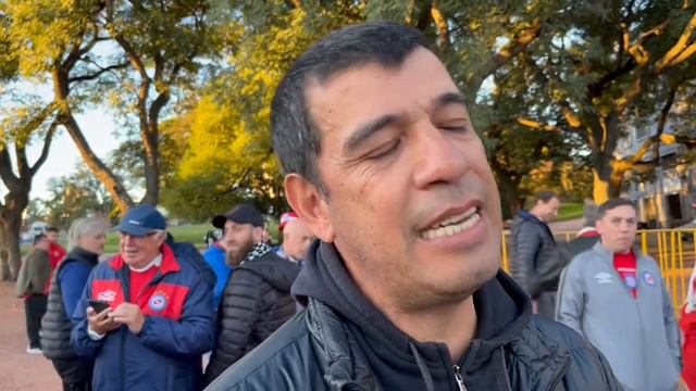 La emoción del Polo Quinteros por la ENORME CARAVANA de hinchas de Argentinos Juniors en Uruguay смотреть онлайн