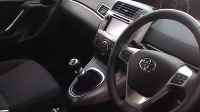 Toyota Verso смотреть онлайн