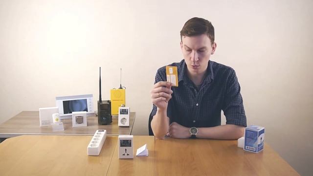 Комплектация и подготовка к работе умной GSM-розетки Лайт смотреть онлайн