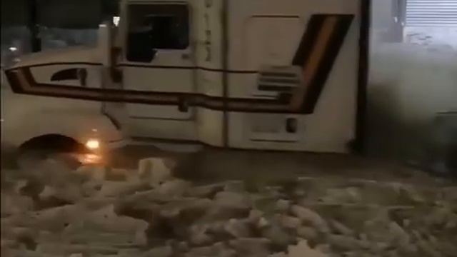 В Мексике неожиданно выпал снег.1 июля 2019г смотреть онлайн