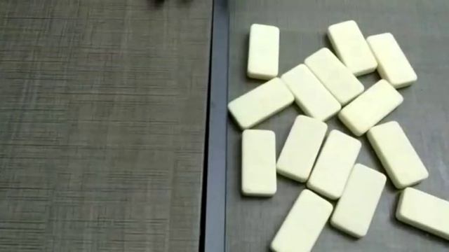 How To Play Dominoes| Dominoes Game Tutorial| 2 Player Dominoe Game | Ways to Play Dominoe смотреть онлайн