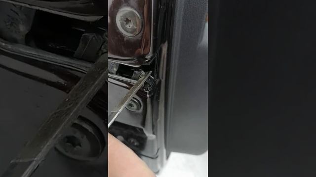 Не закрывается дверь лада ларгус и семейство рено. смотреть онлайн