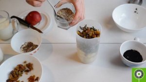 Рецепт смузи с дикоросами, семенами и фруктами