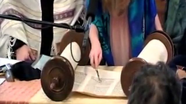 Sarah Aronson Bat Mitzvah 6th Aliyah (Sarah's 3rd reading) смотреть онлайн