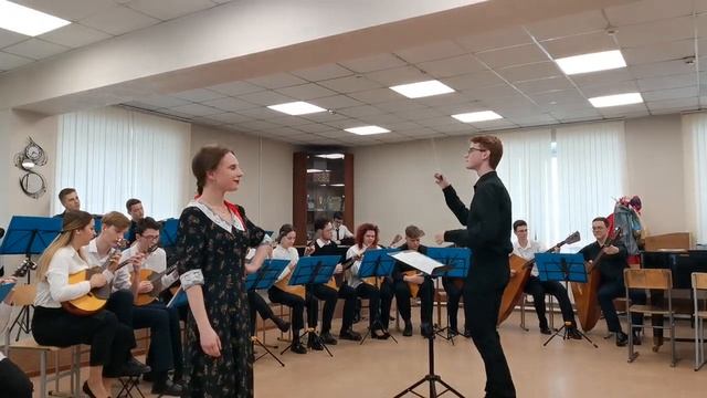 А. Аверкин арр. Д. Сталева "Травушка - муравушка " исп. Мария Корягина, дирижёр Данил Сталев смотреть онлайн