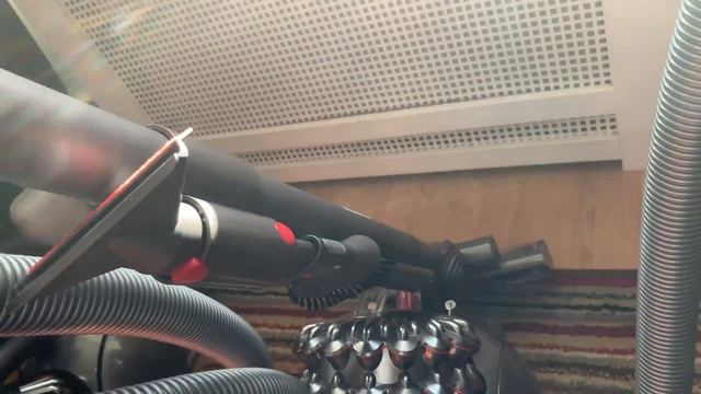 Dyson Cinetic Cylinder Vacuum Evolution From Start To Finish смотреть онлайн