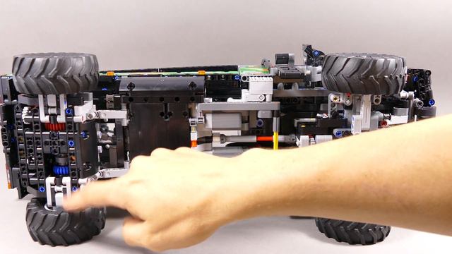 Lego Technic 42129 4x4 Mercedes Benz Zetros Trial Truck #zetros #grohl666 смотреть онлайн