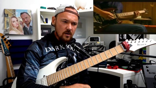 Fredguitarist - Angus Young