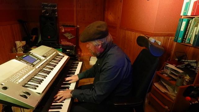 Spanish Eyes | Piano cover by Ole Hegelund смотреть онлайн