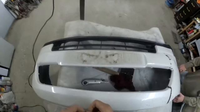 Митцубиси Аутлендер бампер в хлам, будем лечить.... смотреть онлайн