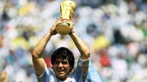 Диего Марадона: 50 лучших невероятных приемов всех времен