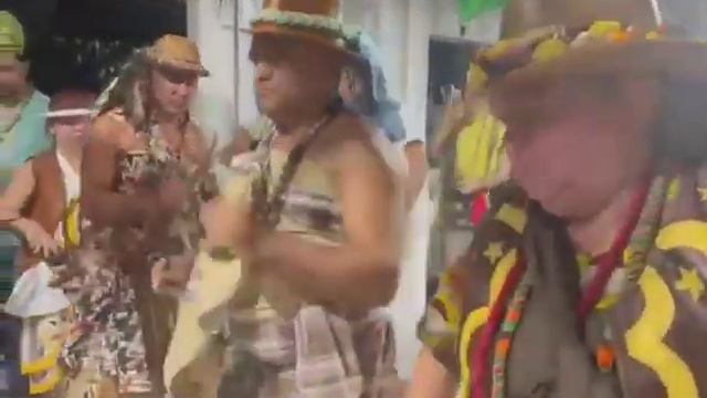 FESTA DO CABOCLO BOIADEIRO TUMBA CHAPÉU DE COURO ENTRADA DE TODOS OS BOIADEIRO смотреть онлайн