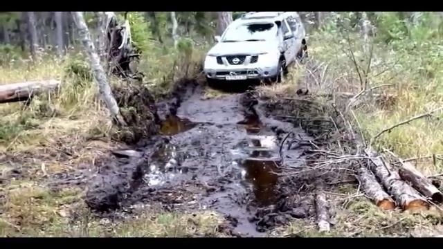 Nissan Pathfinder смотреть онлайн