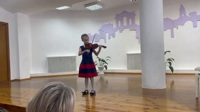 Карпеченко Пелагея, 7 лет, 1 класс В.. Калинников "Журавель " смотреть онлайн