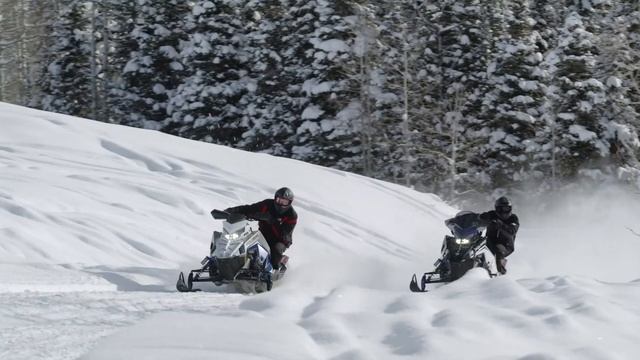 Снегоходы Polaris Indy 2022. смотреть онлайн