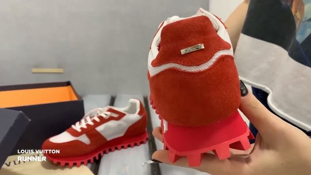 Кроссовки Louis Vuitton Runner смотреть онлайн