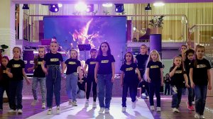 ДЕТСКИЕ ТАНЦЫ " ЦВЕТЫ " / 1000планет