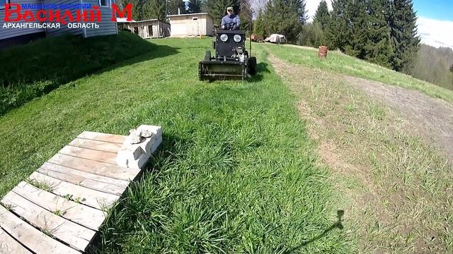 Мульчер косилка на минитрактор. Обзор. Первый удачный покос. Вместо триммера. смотреть онлайн