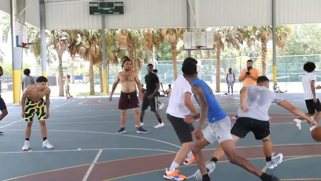 Former D3 Hooper Mic’d Up At The Park BROKE Defender's ANKLES! смотреть онлайн