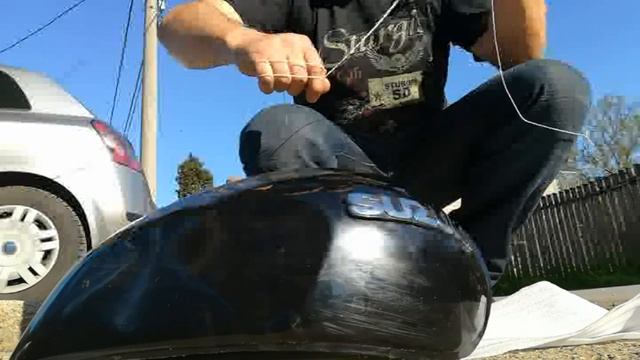 How remove INAZUMA Suzuki GSX badge from fuel tank смотреть онлайн