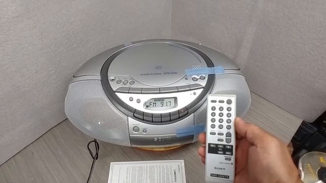 SONY CFD-S350 CD AM/FM CASSETTE PLAYER-RECORDER BOOMBOX смотреть онлайн