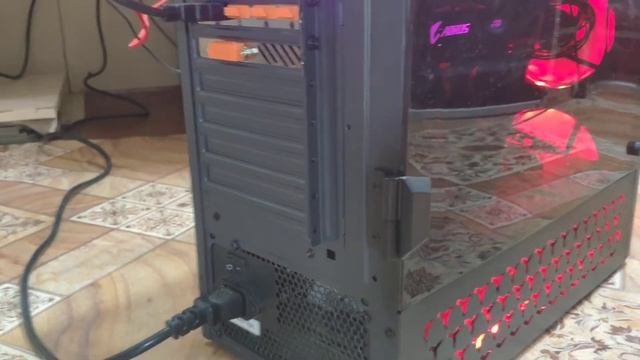 GINZZU SL 400 FAN RGB*4 S.Light смотреть онлайн