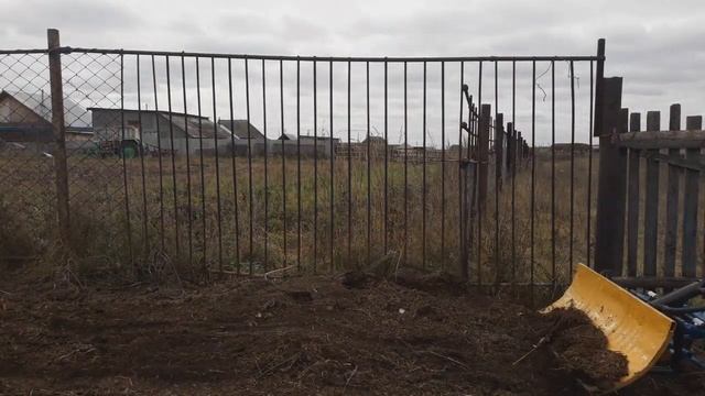 Передняя лопата-отвал на мини-трактор своими руками. Мотоблок Нева. смотреть онлайн