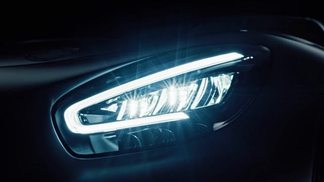 The New Mercedes-AMG GT2 PRO | Based on the Mercedes-AMG GT2 - AMG Racing Series | Motor Continent смотреть онлайн