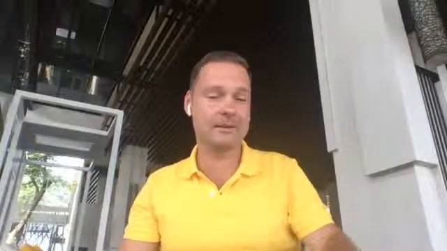Как парень из Ташкента построил бизнес на миллиард. Генрих Эрдман смотреть онлайн