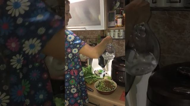 Елена Абрамова видеорецепт семечковой пасты - сыроедческого майонеза