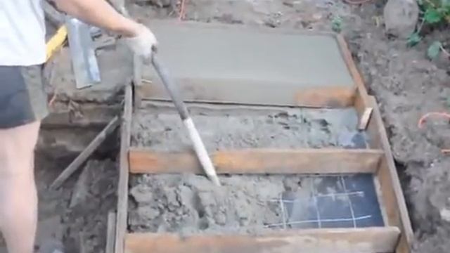 Вибратор для бетона Sturm CV7110 смотреть онлайн