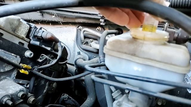 [Автодетектив] Ищем причины проблем "серебра": тормоза, масло в КПП, подвеска и т.д. ч.1 смотреть онлайн