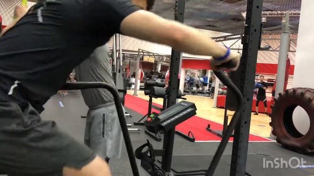 СТРИП КЛУБ? | Кардио тренировка и проблема....