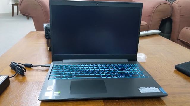 Lenovo Ideapad L340 Core i7 Unboxing, Review and Usage Urdu / Hindi смотреть онлайн