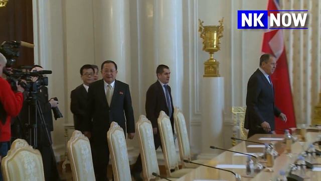 Russia's top diplomat in Pyongyang to discuss ties, Korean Peninsula issues смотреть онлайн