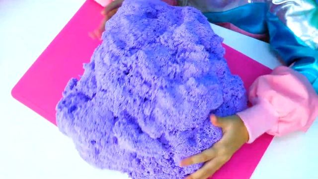 Видео куклы БАРБИ - Готовим Торт для вечеринки Barbie! - Весёлые игры одевалки для девочек смотреть онлайн