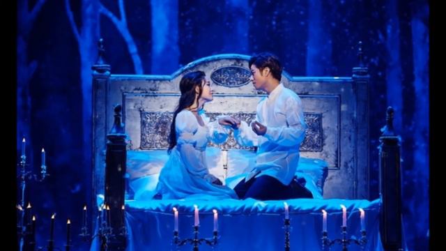 사랑이야 Only Love (뮤지컬 황태자 루돌프 중) смотреть онлайн