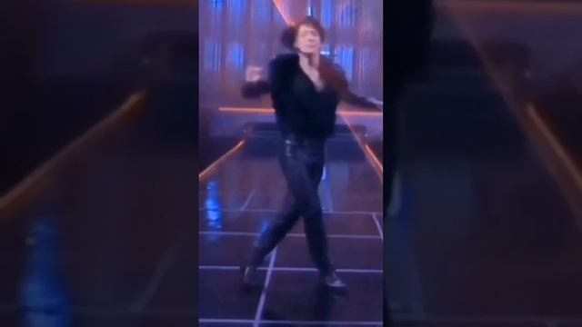 Потанцуй со мной..??? смотреть онлайн