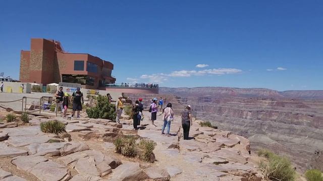 Trip to Grand Canyon. Путешествие в Гранд Каньон смотреть онлайн