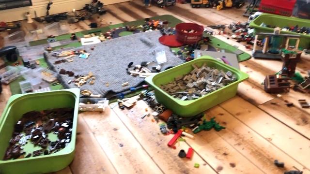 Cамосвал одиночка Лего Техник 42023 Строительная Команда смотреть онлайн