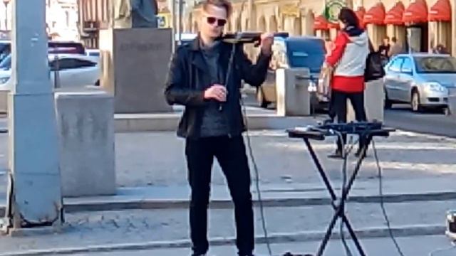 Никита Демин, концерт около метро смотреть онлайн