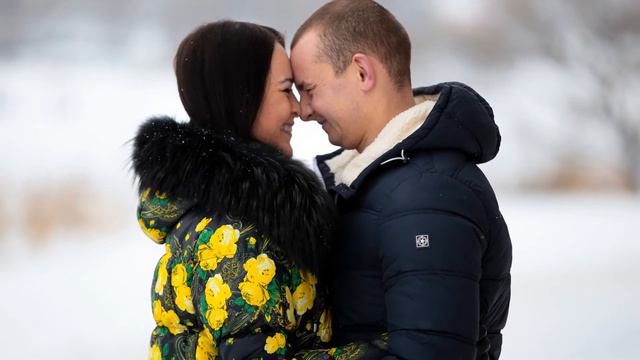 Женя и Даша / Фотопрезентация истории в 3 поры года смотреть онлайн