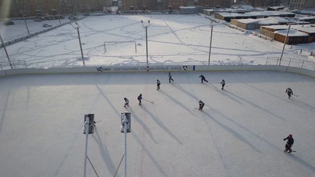 Трус не играет в хоккей смотреть онлайн