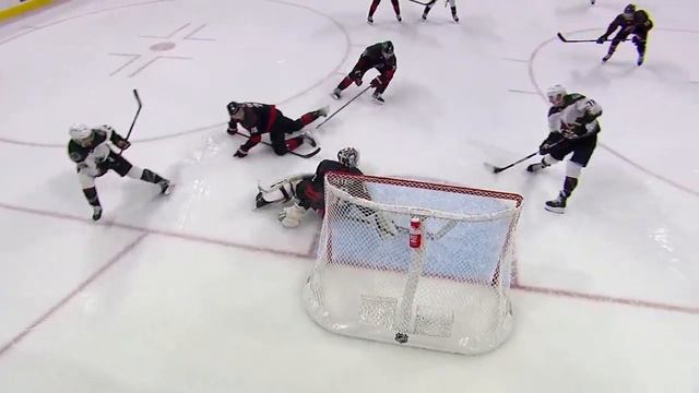 ЭТО СПАСЕНИЕ ГОДА?! Невероятный сэйв русского вратаря Кочеткова в игре с «Аризиной» (22.11.22)