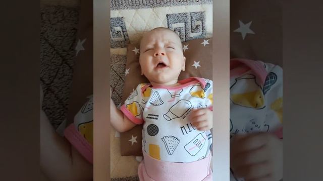 Первые 4 месяца жизни Ники) смотреть онлайн